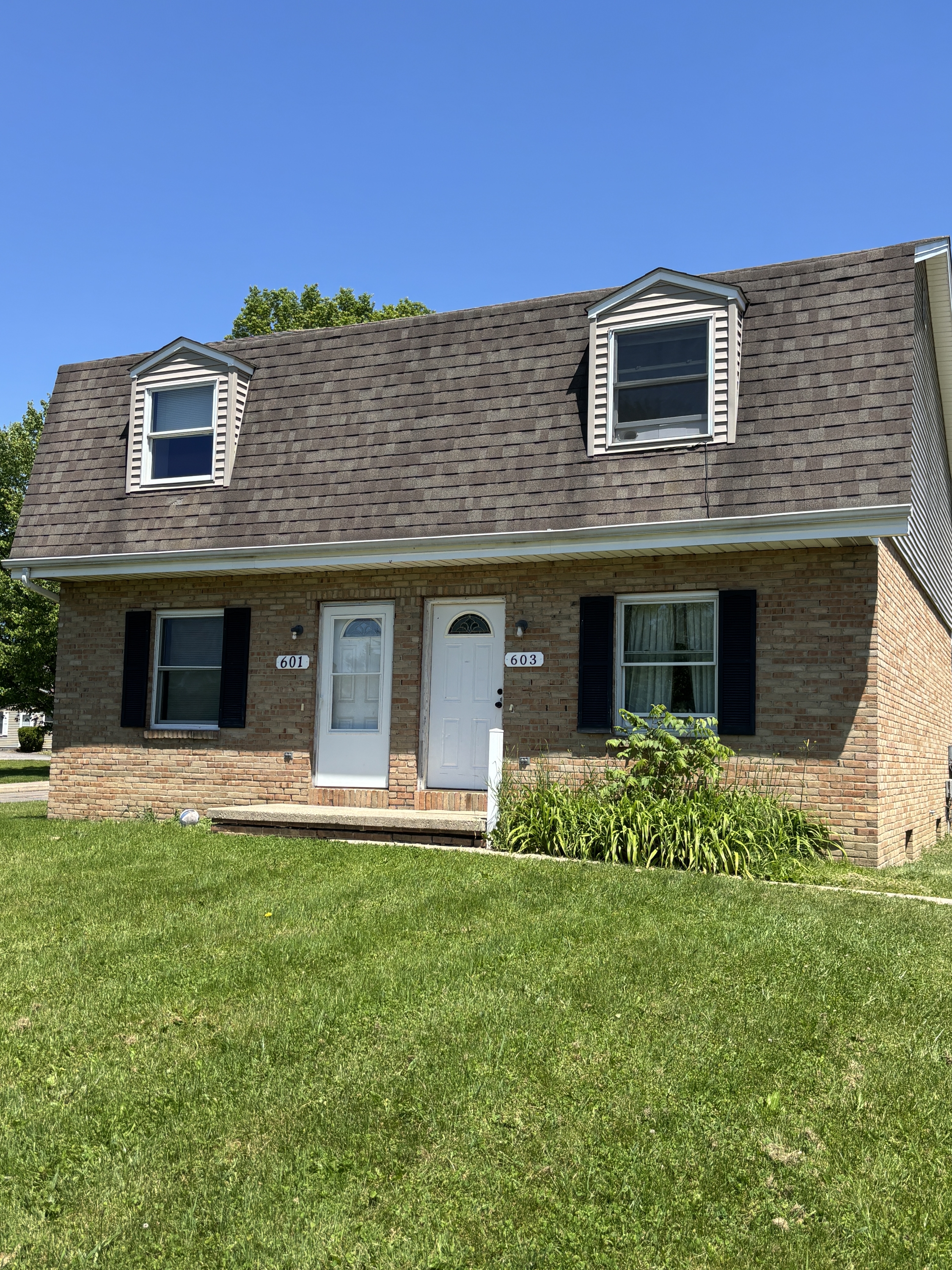 601 Lakeview Drive